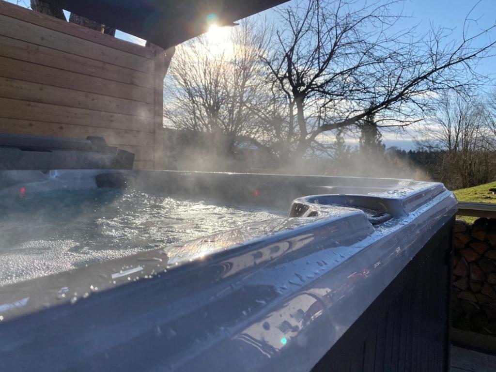 Alpenblick Nahe Muenchen Mit Outdoor Whirlpool - 21 Min Von Muenchen Mit Zug Assling Экстерьер фото